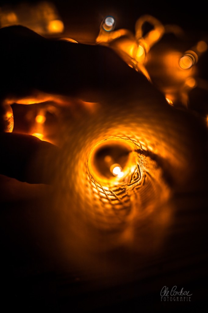 Neujahrskuchen, Waffeln, Hippen, Krüllkuchen, Eiserkuchen, Waffles, Zimt, Kardamom, Foodfotografie, Bokeh