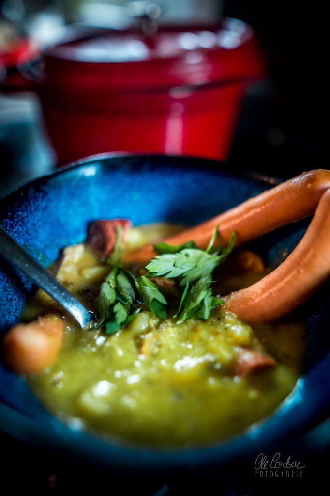 Erbsensuppe, Rezept, gezeichnet, Möhren, Sellerie, Kartoffeln, pea soup, 